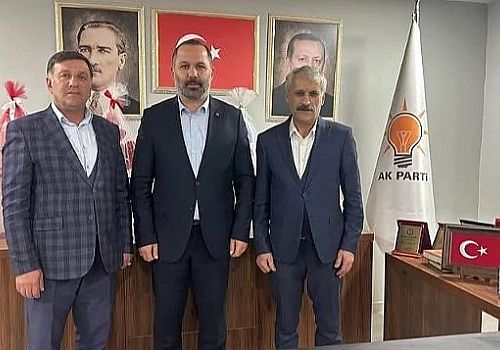 Ardahan Ak Parti de Ahde Vefa programına devam ediyor.