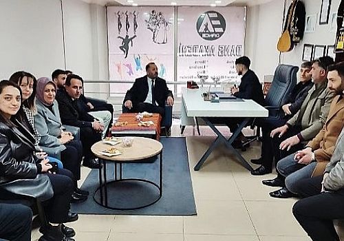 Ardahan Ak Parti İl Başkanı Hakan Aydın yerel esnafın büyümesi için her zaman yanlarındayız 