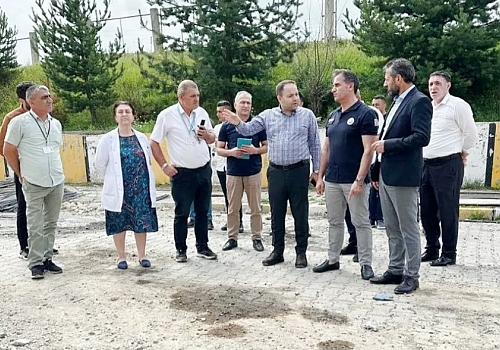  Ardahan Ak Parti Milletvekili Kaan Koç, Devlet Hastanesi'nin yapım aşamasındaki Anjiyo Ünitesi inşaatını inceledi 