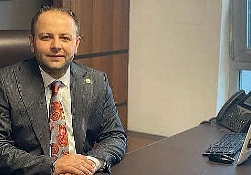 Ardahan Ak Parti Milletvekili Kaan Koç, Kadir Gecesi nedeniyle bir mesaj yayınladı