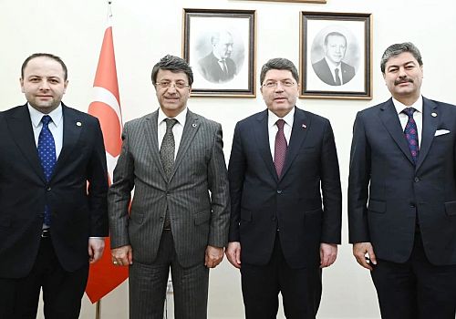 Ardahan AK Parti Milletvekili Kaan Koç’tan Adalet Bakanı Yılmaz Tunç’a teşekkür ziyareti