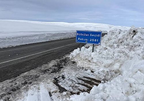 Ardahan-Ardanuç kara yolu, ilkbahar aylarına kadar ulaşıma kapatıldı.