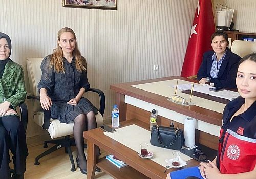 Ardahan ASHİM ekibi Hanak’ta kurum ziyaretleri gerçekleştirdi