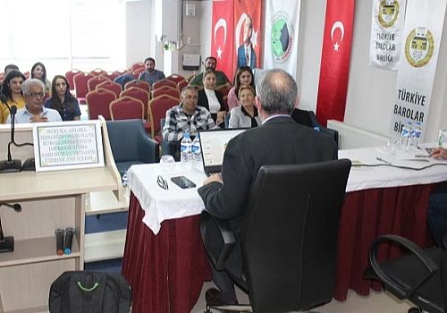 Ardahan Barosu Türkiye'de çocuk koruma sistemi ve çocuk yargılama usulü konulu eğitim semineri verdi.