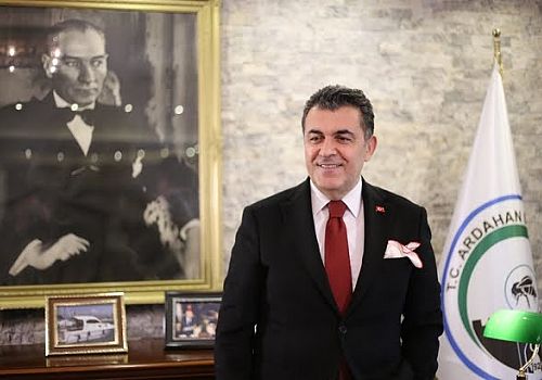 Ardahan Belediye Başkanı Demir'den Miraç Kandili mesajı