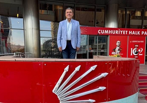 Ardahan Belediye Başkanı Faruk Demir’den Ak Parti’ye geçmiyorum mesajı:  Yolumuz uzun, heyecanımız yüksek