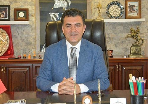 Ardahan Belediye Başkanı Faruk Demir İddialara cevap verdi partimden ayrılmam 