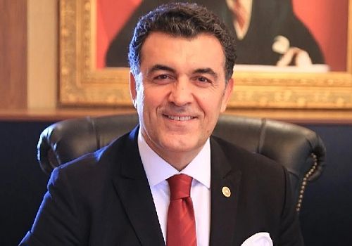 Ardahan Belediye Başkanı Faruk Demir,Kadir Gecesi dolayısıyla bir mesaj yayımladı