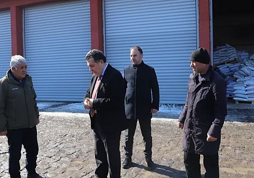 Ardahan Belediye Başkanı Faruk Demir tahrip olan, bozulan yolların yapılacağını söyledi