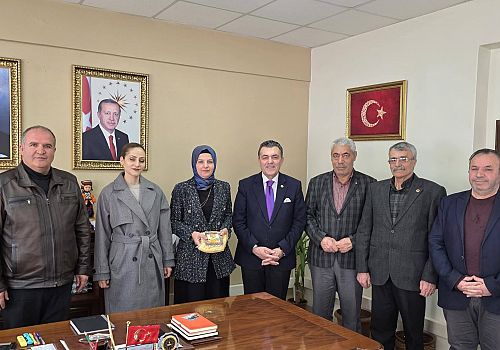 Ardahan Belediye Başkanı Faruk Demir ve Meclis Üyelerinden Vali Yardımcısı Çiçekli’ye Ziyaret