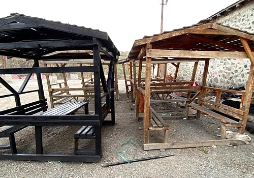 Ardahan Belediyesinden parklarda yenileme çalışması