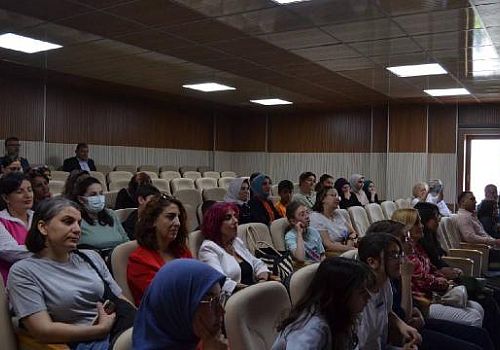 Ardahan Bilim ve Sanat Merkezi öğrencileri, Yarpuzlu Dondurma projelerini anlattı.