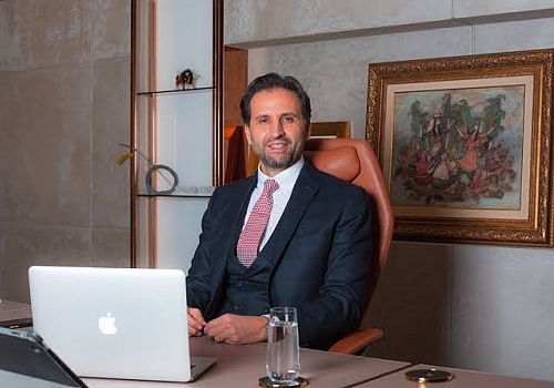 Ardahan CHP Milletvekili Özgür Erdem İncesu, Kurban Bayramı dolayısıyla bir mesaj yayınladı.