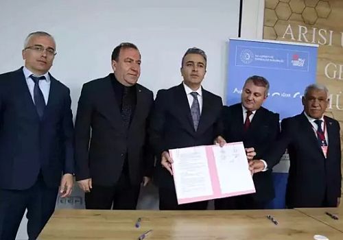 Ardahan Çiçek Balı, Avrupa Birliği (AB) coğrafi işaret tescili almak için önemli bir adım atıldı 