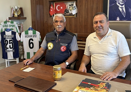 Ardahan Çiçek Balı İçin AB Tescil Heyecanı: İlan Aşamasına Az Kaldı