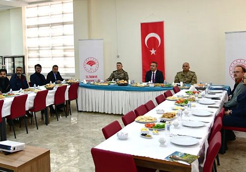 Ardahan da 2024 yılı Tarım ve Hayvancılık Basın Değerlendirme Toplantısı gerçekleştirildi.