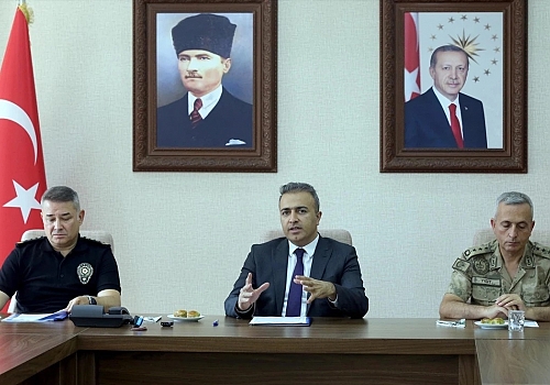 Ardahan da 2024 yılının ilk 6 ayında haklarında arama kararı bulunan 774 kişi yakalandı.