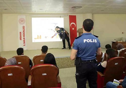 Ardahan da Acil sağlık hizmetleri personellerine 'önemli Eğitim verildi 