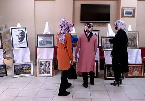 Ardahan'da açılan Çanakkale İnancın Zaferi Resim Sergisi'ne ilgi