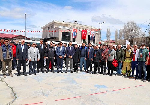 Ardahan'da Afet Spor Oyunları Nefes Kesti: Geleceğin İtfaiyecileri Kıyasıya Yarıştı