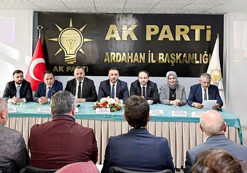 Ardahan da Ak Parti Merkez İlçe Danışma Meclisi Toplantısı Gerçekleştirildi