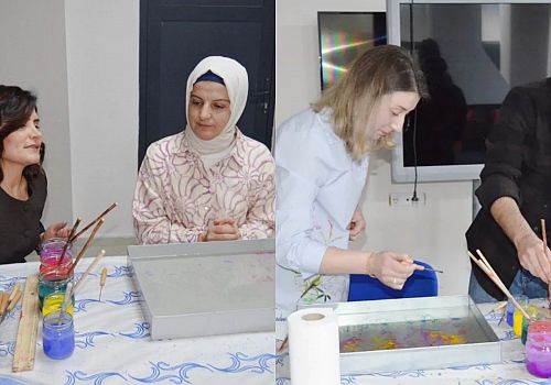Ardahan’da Annelere Geleneksel Ebru Sanatı Öğreniyorum Etkinliği