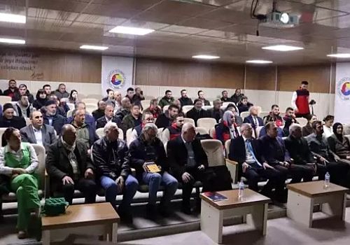 Ardahan'da Arı Yetiştiricilerine Eğitim Programı Düzenlendi