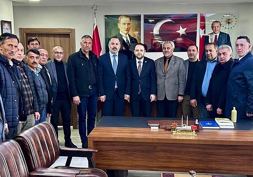 Ardahan’da Bayramın Siyasi Rotası: AK Parti’de İttifak Zirvesi