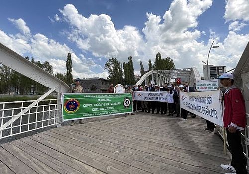 Ardahan'da Çevre Haftası dolayısıyla etkinlik düzenlendi.