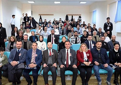 Ardahan'da Dede Korkut Destanlarında Tarihi Coğrafya konferansı düzenlendi
