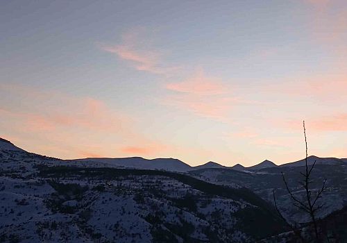 Ardahan’da Dört Mevsim Ayrı Güzellik: Kış Manzaraları Kartpostallık Görüntüler Oluşturdu