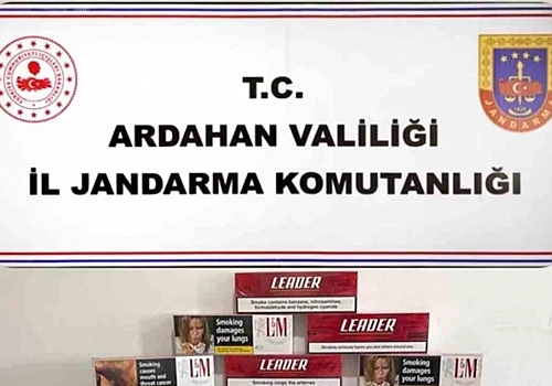 Ardahan da düzenlenen operasyonda 276 paket kaçak sigara ele geçirildi.