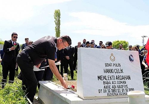 Ardahan'da emniyet mensupları şahitliği ziyaret etti 