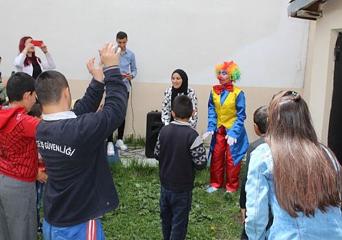 Ardahan da Engelliler Haftası kapsamında çeşitli etkinlikler düzenlendi.