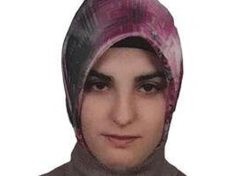 Ardahan da Genç kadın ahırda ölü bulundu  eşi gözaltında 