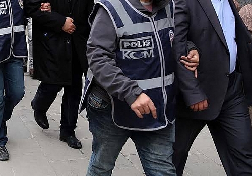 Ardahan'da haklarında arama kararı bulunan 11 şüpheli yakalandı