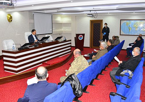 Ardahan da İl Pandemi Kurulu ve Umumi Hıfzıssıhha Kurulu Toplantısı Yapıldı