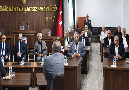 Ardahan’da Kamu Yatırımları ve Kırsal Kalkınma Masaya Yatırıldı: Vali Yamlı’dan İl Genel Meclisi'ne Kritik Ziyaret