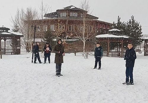 Ardahan’da kar yağışı etkili oldu, bazı noktalarda ulaşım sıkıntısı yaşandı