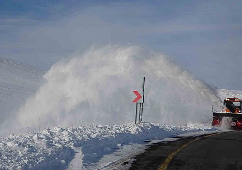 Ardahan’da karla mücadele çalışması başlatıldı