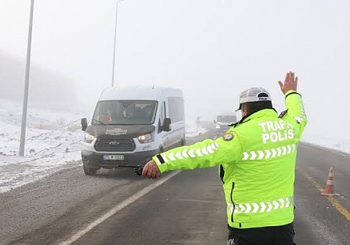 Ardahan'da kış lastiği denetimi yapıldı