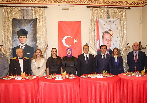 Ardahan da Kongre Binası’nda Cumhuriyet Coşkusu