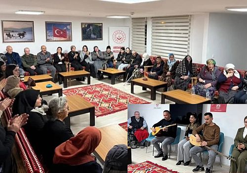 Ardahan da KYK’lı Öğrencilerden Huzurevi Sakinlerine Anlamlı Ziyaret