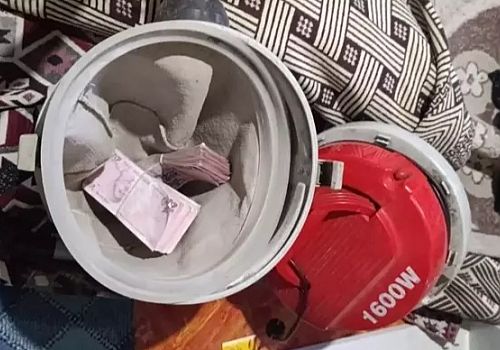 Ardahan da Maske Takarak hırsızlık yaptı Güvenlik kameralarına yakalandı 