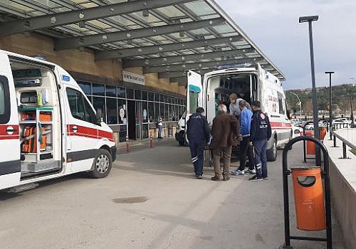 Ardahan’da meydana gelen yıldırım düşmesi sonucu 2 kişi yaralandı