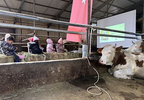 Ardahan’da Miniklere Tarım ve Hayvancılık Dersi: Minik Çiftçi Akademisi Başladı
