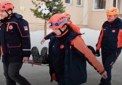 Ardahan’da Öğrencilere Deprem Bilinci: Okulda Tahliye Tatbikatı Yapıldı