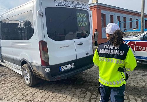 Ardahan’da Okul Servislerine Sıkı Denetim: Öğrenci Güvenliği Öncelik!