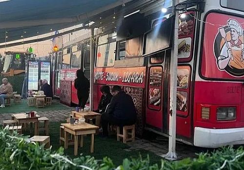 Ardahan da Otobüs Lokanta 'yı gören müşteriler oraya akın etmeye başladı