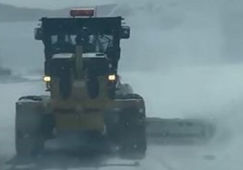 Ardahan da Özel İdare ekipleri tipide seferber: Köy yolları için 24 saat mücadele